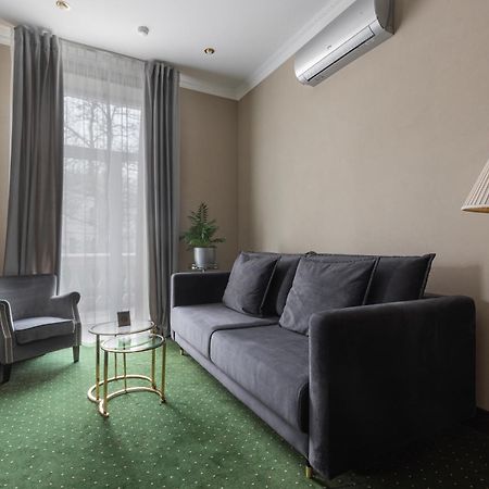Arcadia Plaza Hotel Одеса Екстериор снимка