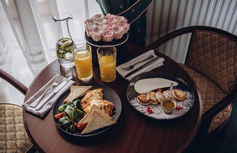 Arcadia Plaza Hotel Одеса Екстериор снимка