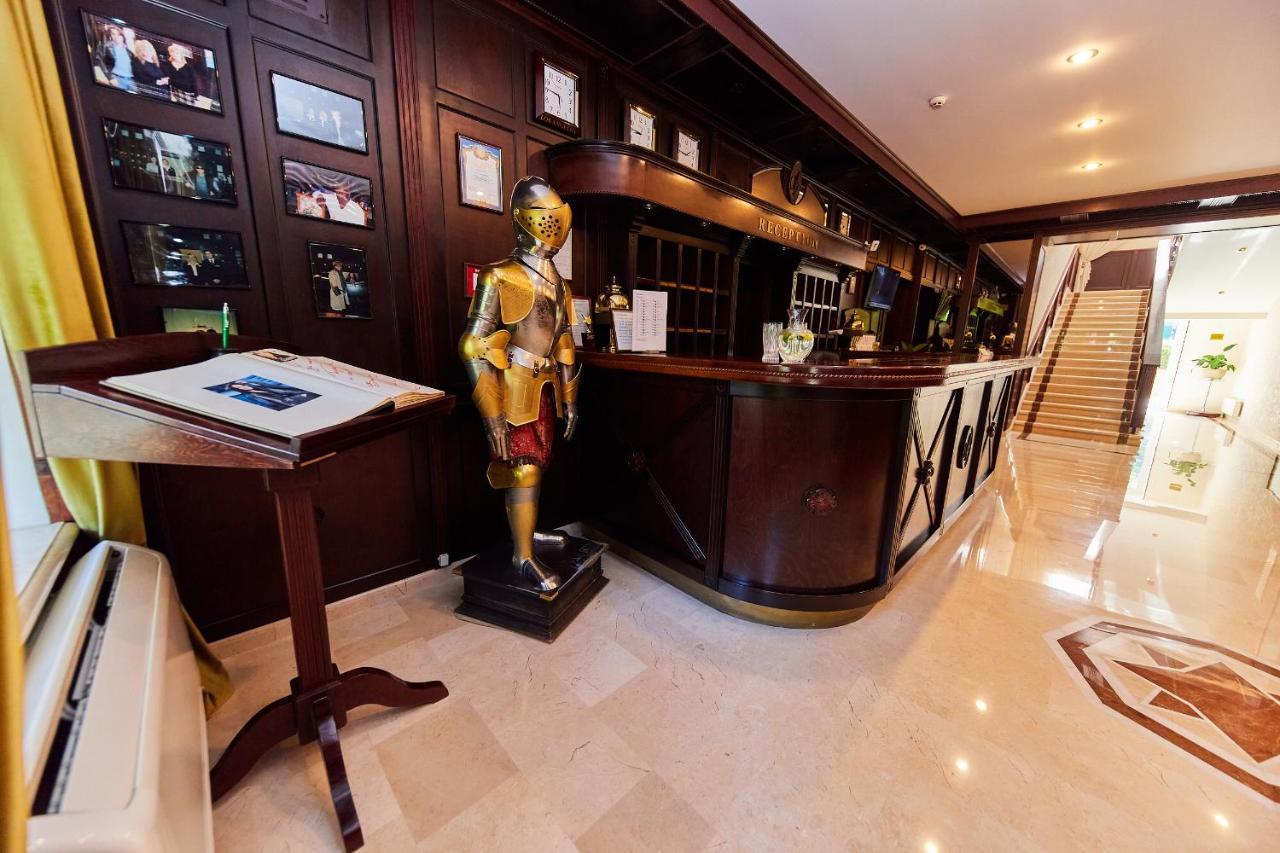Arcadia Plaza Hotel Одеса Екстериор снимка