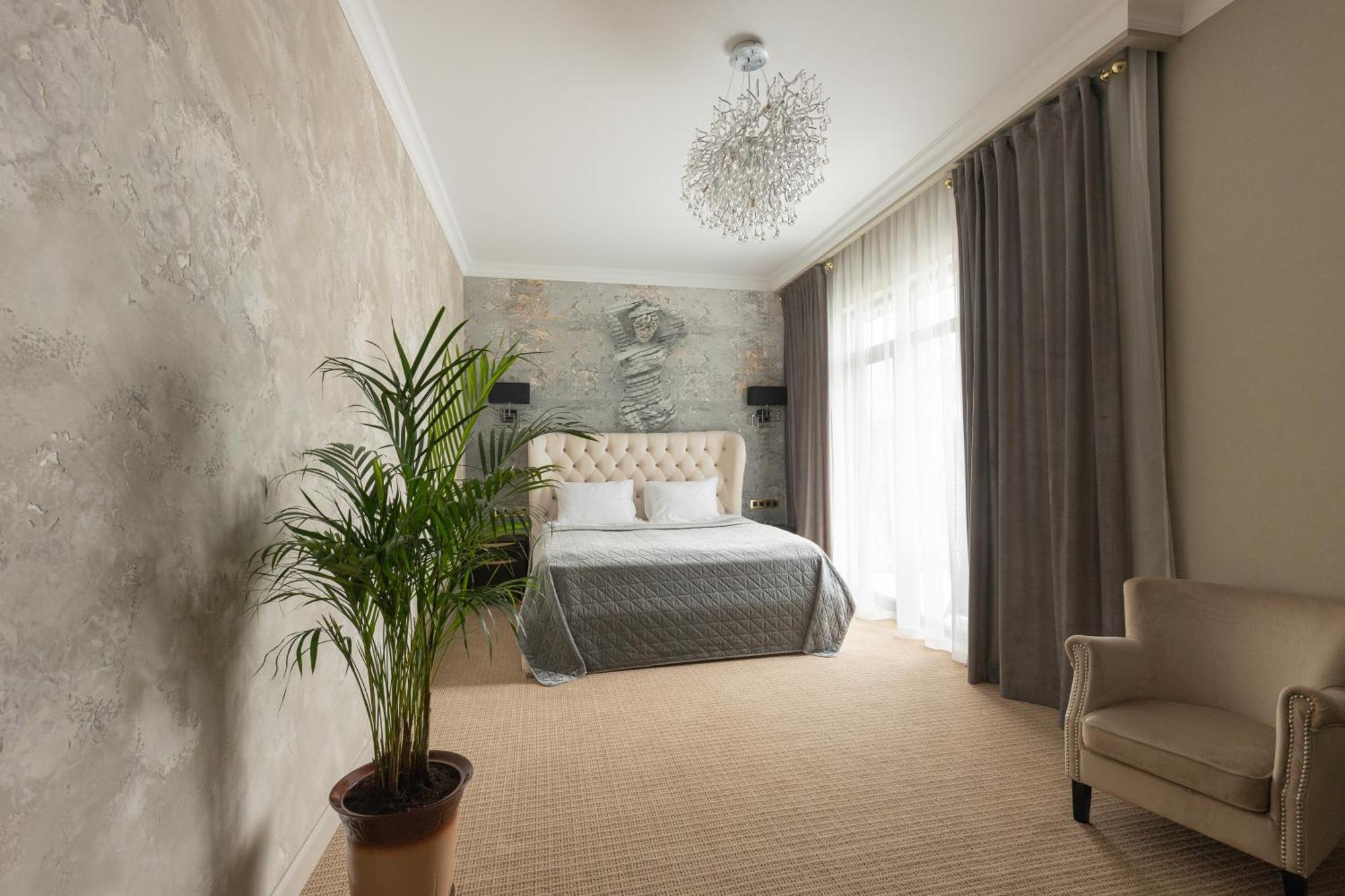 Arcadia Plaza Hotel Одеса Екстериор снимка